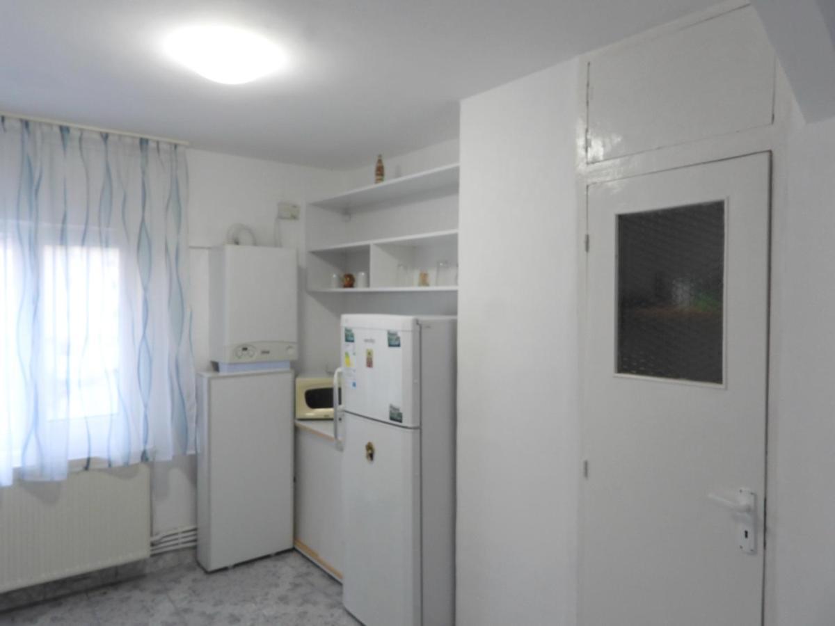 Simoliv Home Otopeni Exterior photo