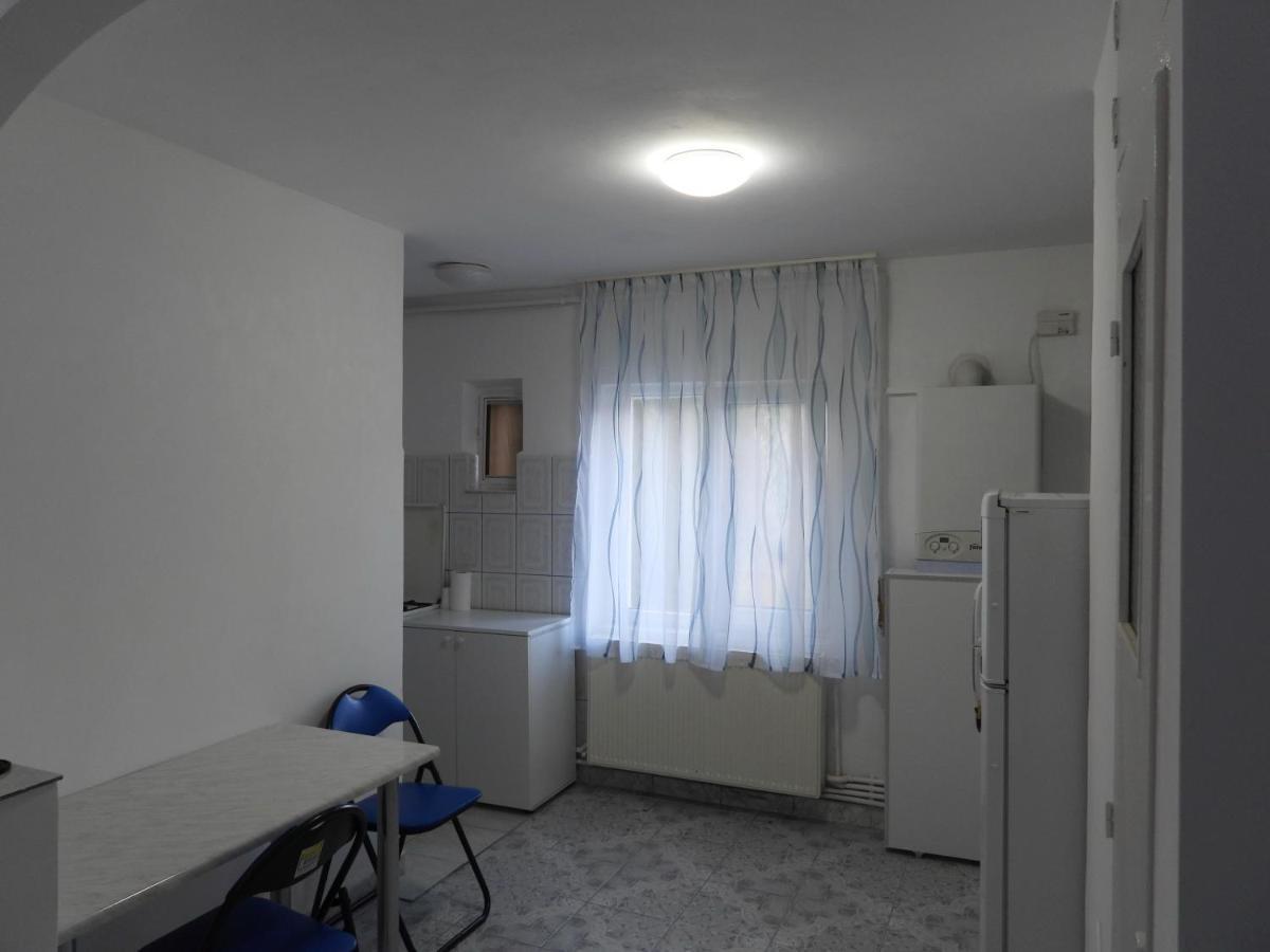 Simoliv Home Otopeni Exterior photo